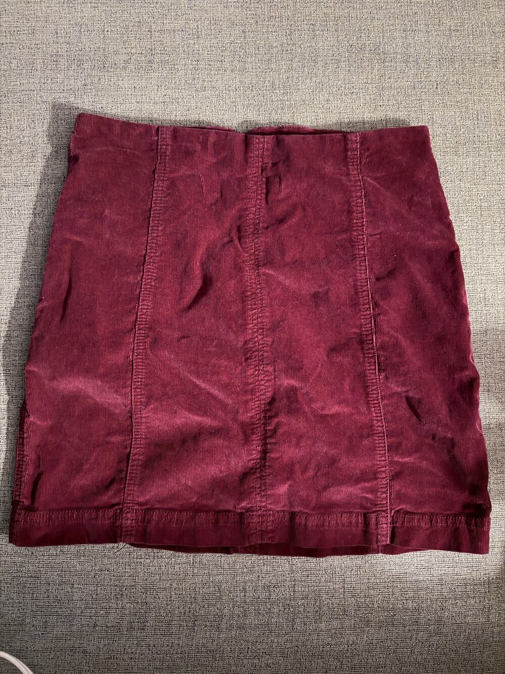 Free People Burgundy Corduroy Mini Skirt Women’s Size 8 Back Zip